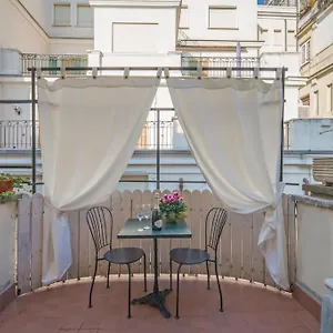 Trevi Domus Avignonesi Appartamento Roma